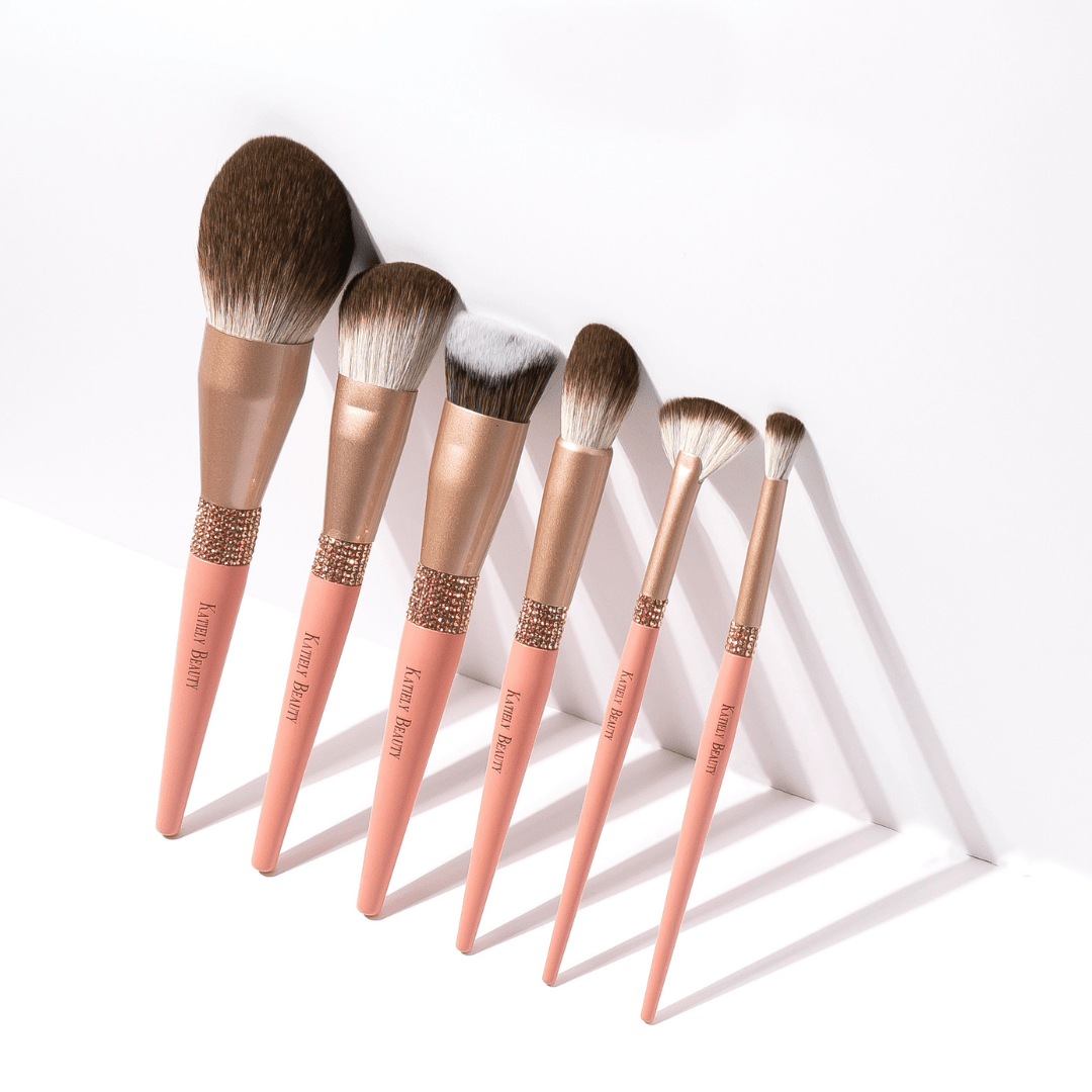 Pink Love Vegan Brush Kit – Katiely Beauty - Main Image